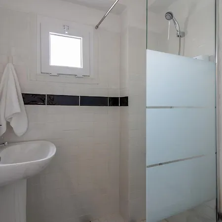Vox 2-bedroom In Apartment Larnaca