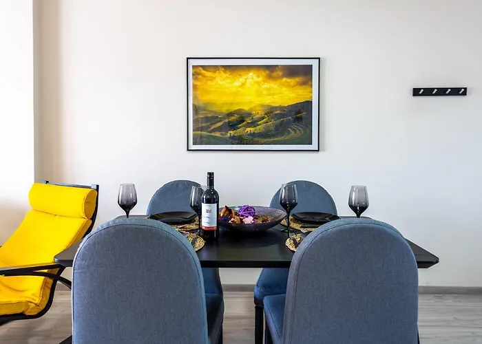 Апартаменти Vox 2-bedroom In *