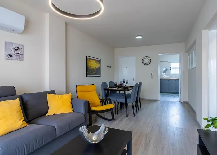 Vox 2-bedroom In Апартаменти